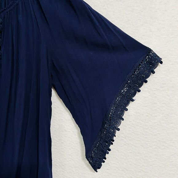 Melissa Paige Woman Top 1X Navy Cold Shoulder Cut Out Lace Feminine Comfy Fairy - Picture 10 of 16